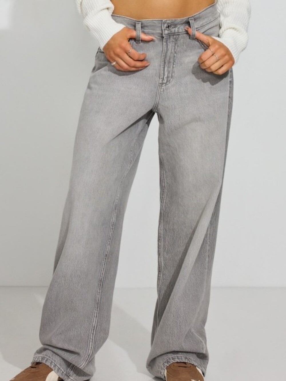 Garage Low-Rise Baggy Jeans – Icy Grey